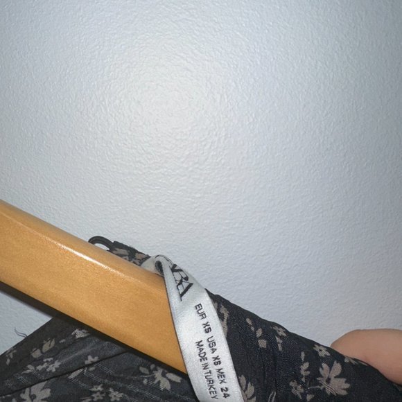 Zara Dress - Picture 3 of 3